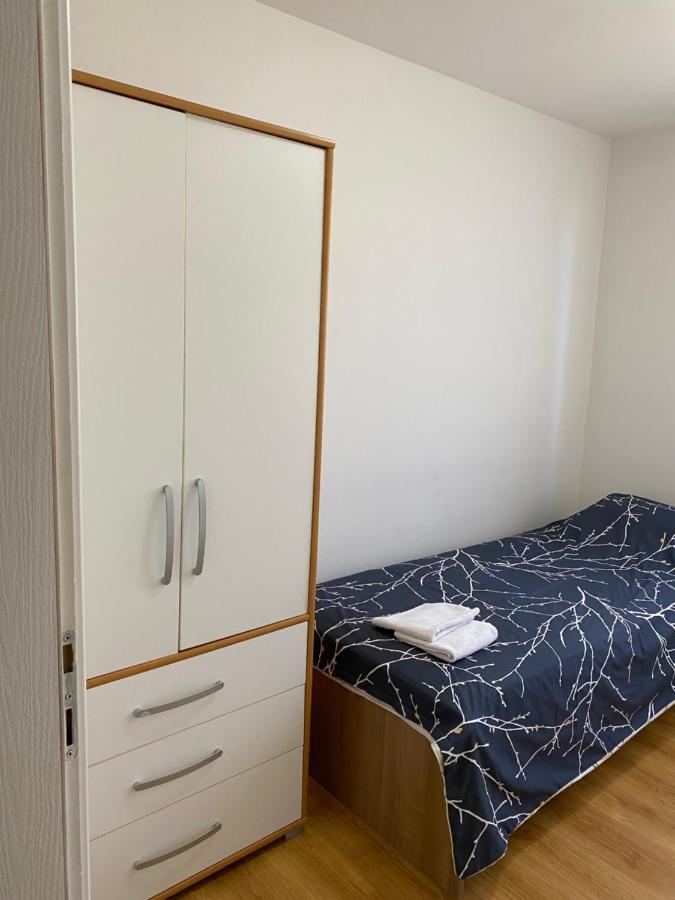 Appartement Apartman - Stan Na Dan Lenjinka à Vranje Extérieur photo